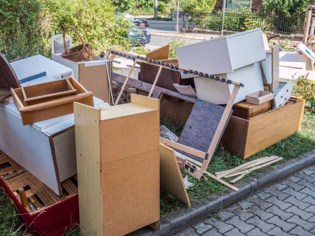 Trash Removal Near Me in Albertson, NY