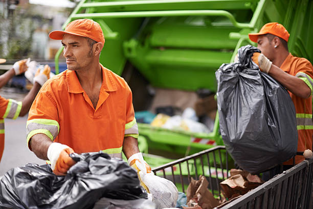 Best Yard Waste Removal  in Albertson, NY